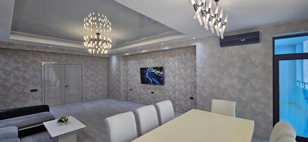 Vip Loft Apartment Баку Экстерьер фото